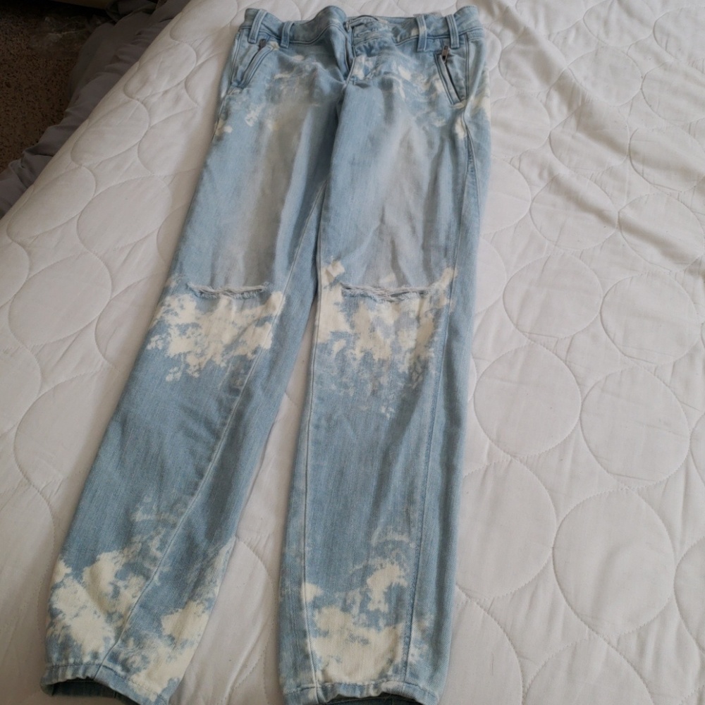 Guess Jean's!
